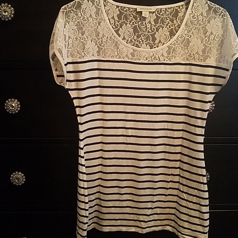 Boston Proper t shirt white with navy stripes